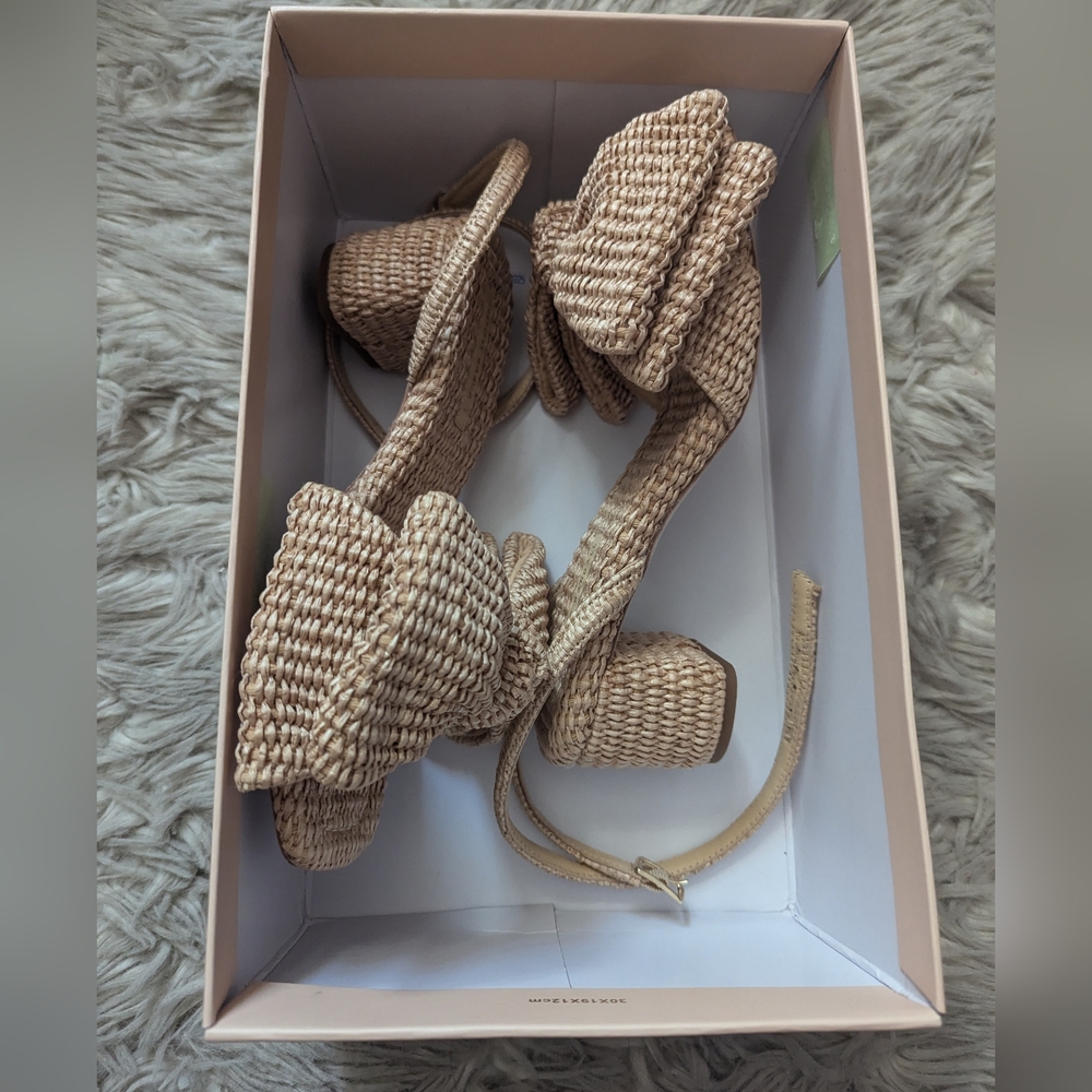 EUC Loeffler Randall Carmen Natural Bow Sandal - Picture 6 of 16